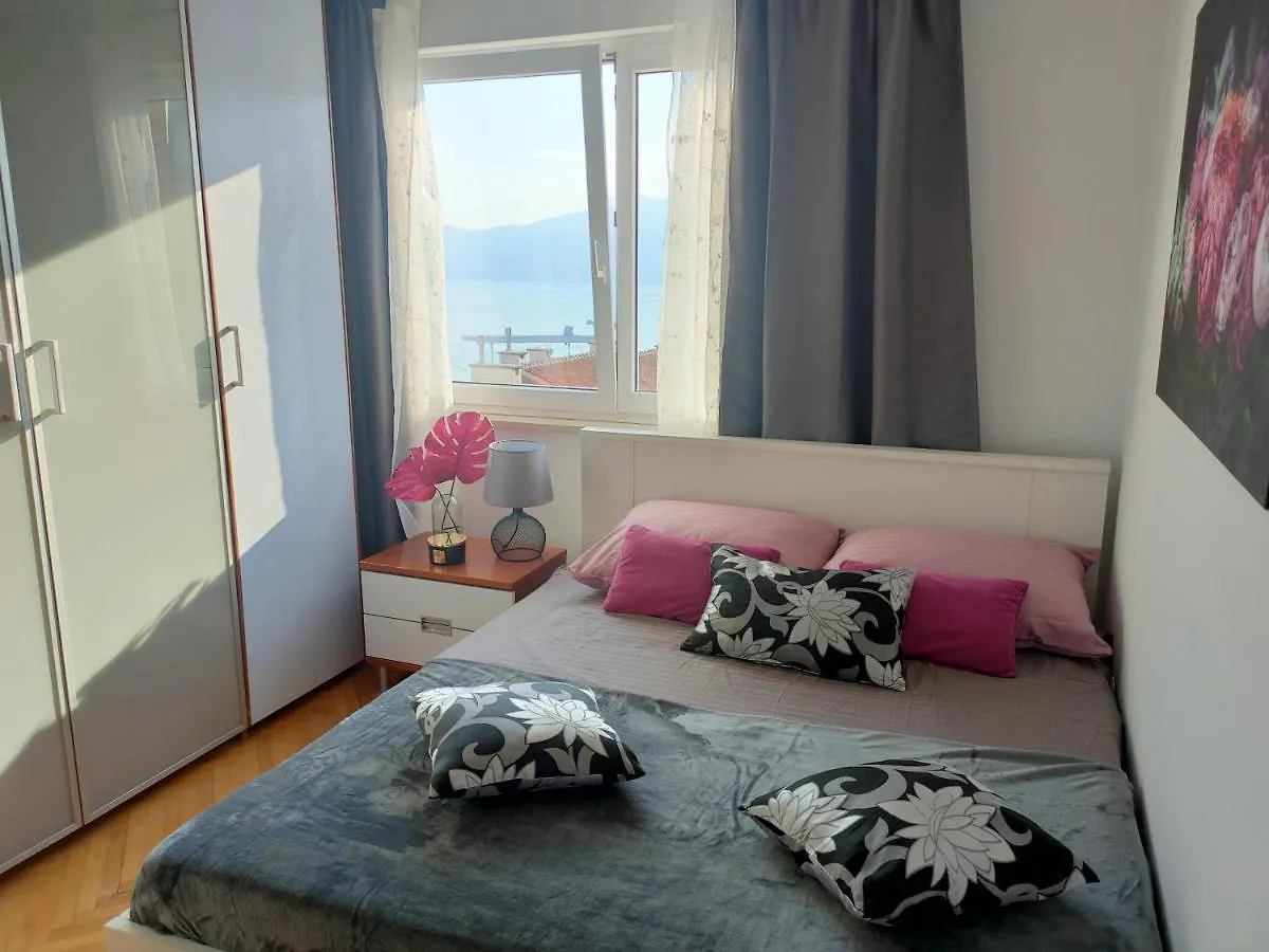 Adria Holliday Rijeka Apartment Croatia
