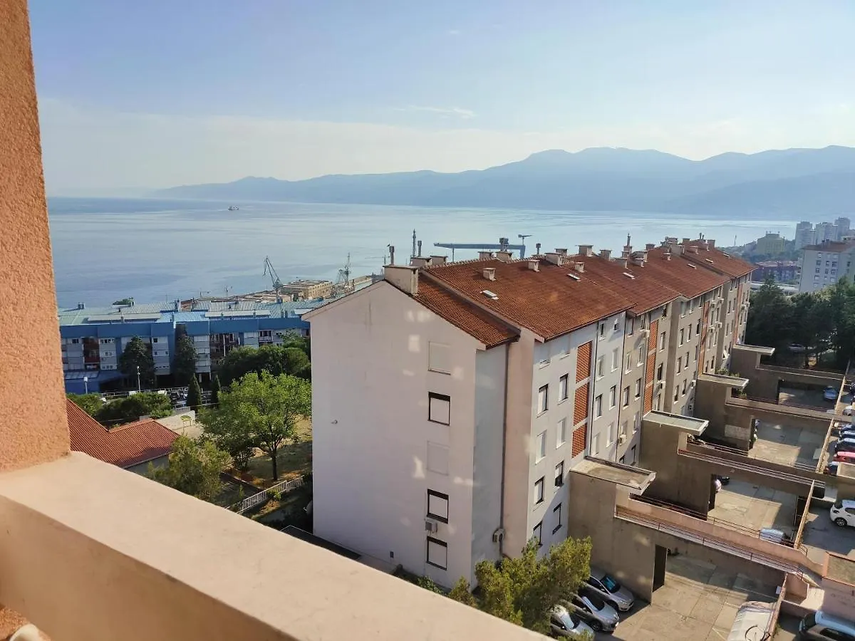 Adria Holliday Rijeka Apartment